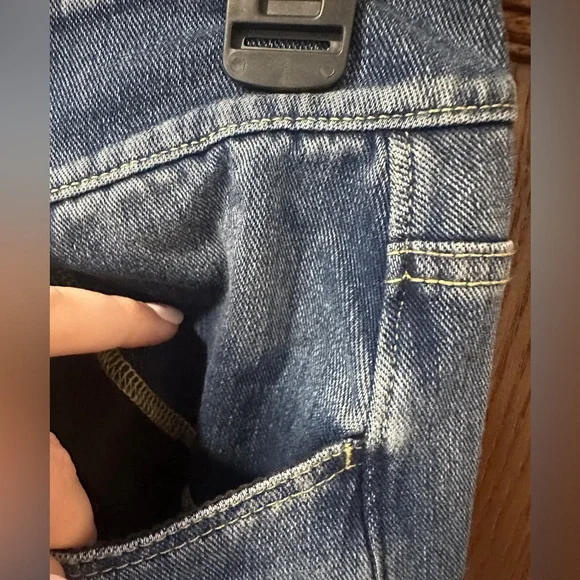 Halara high waisted jean skirt - Picture 3 of 5